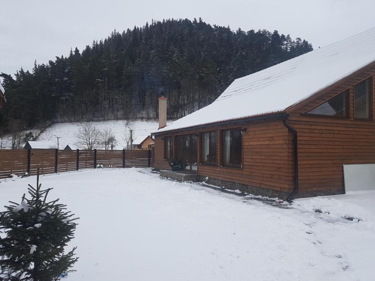 Bed and Breakfast Sura Lu' Vasile. Crivina  Exterior foto
