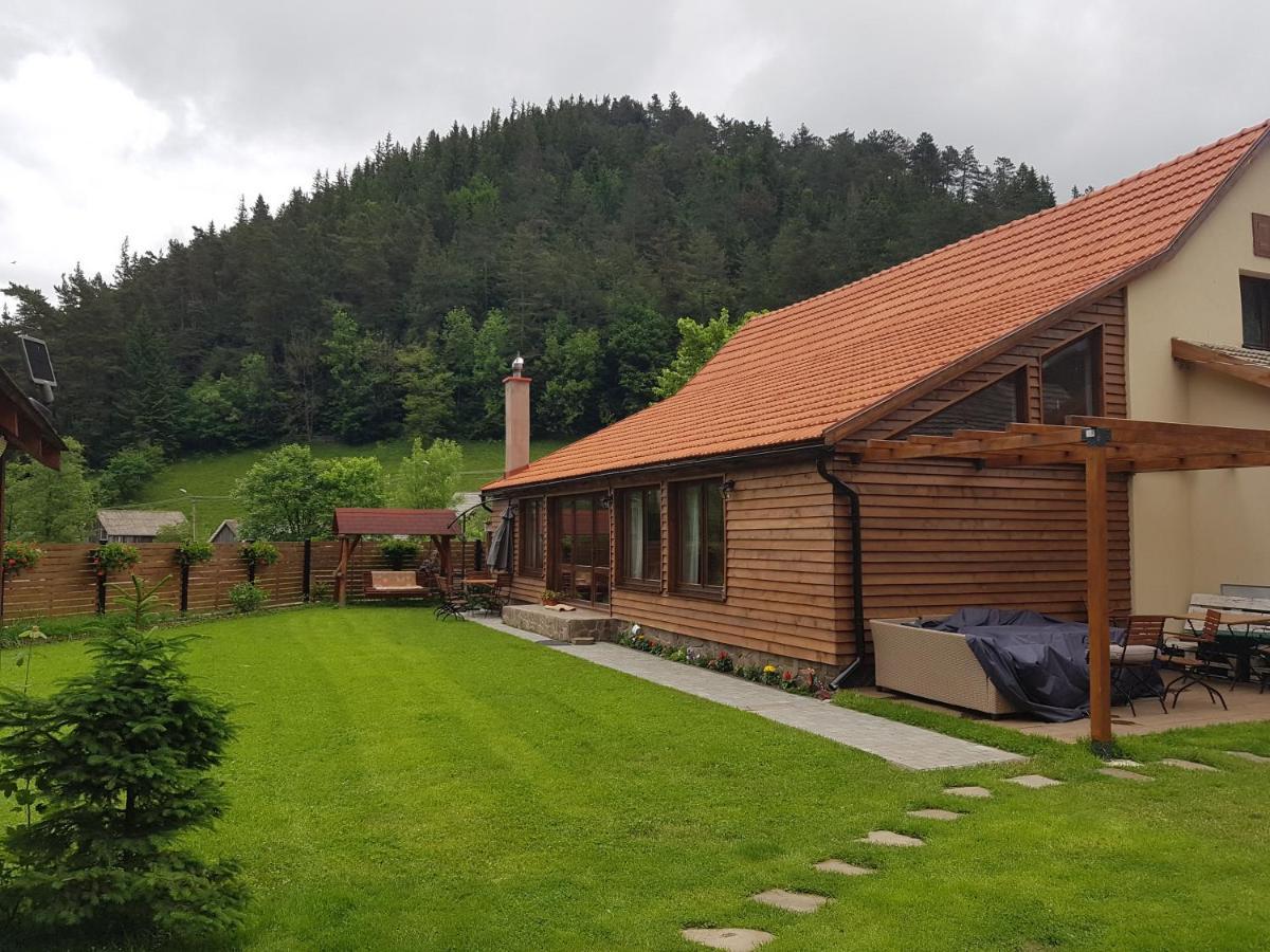 Bed and Breakfast Sura Lu' Vasile. Crivina  Exterior foto